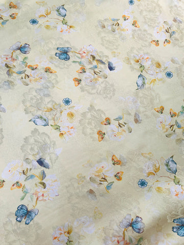 Printed Woven 100% Viscose Fabric, 140 cm Wide